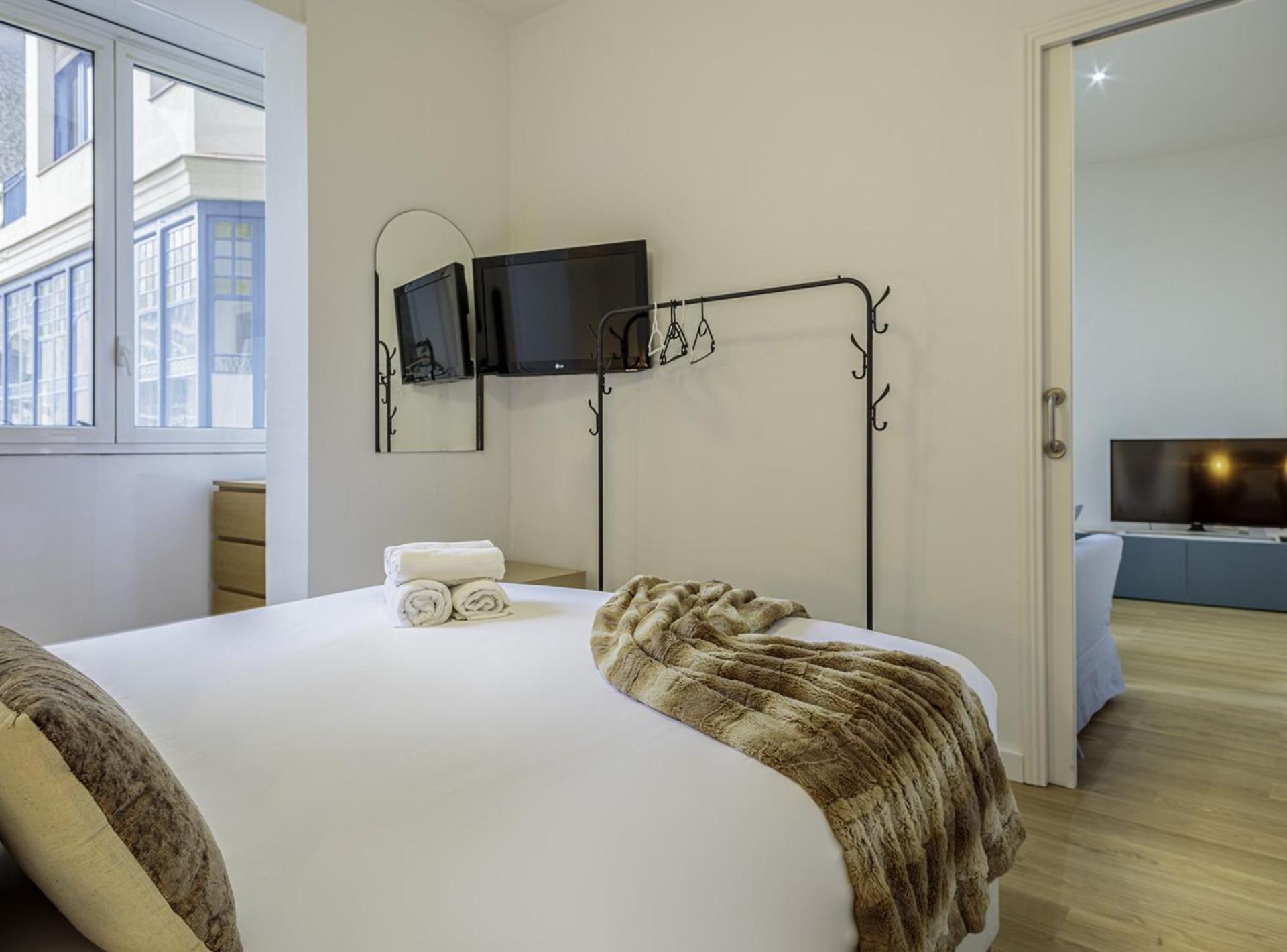 The Gaudi Suites II Barcelona Exterior photo